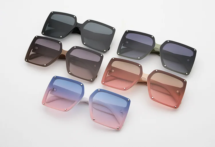 

2021 European and American small fragrance fashion big frame polarized sunglasses sunglasses women