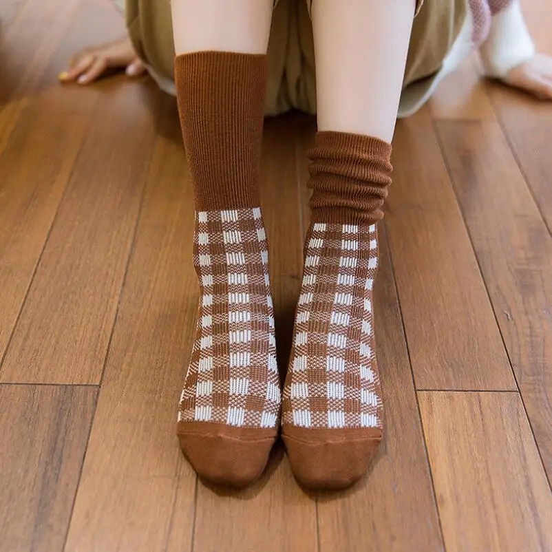 Students Check Crew Sock Ladies Knee High Winter Socks Girls Thick Cotton Plaid Socks Woman Black White Checked Ankle Socks