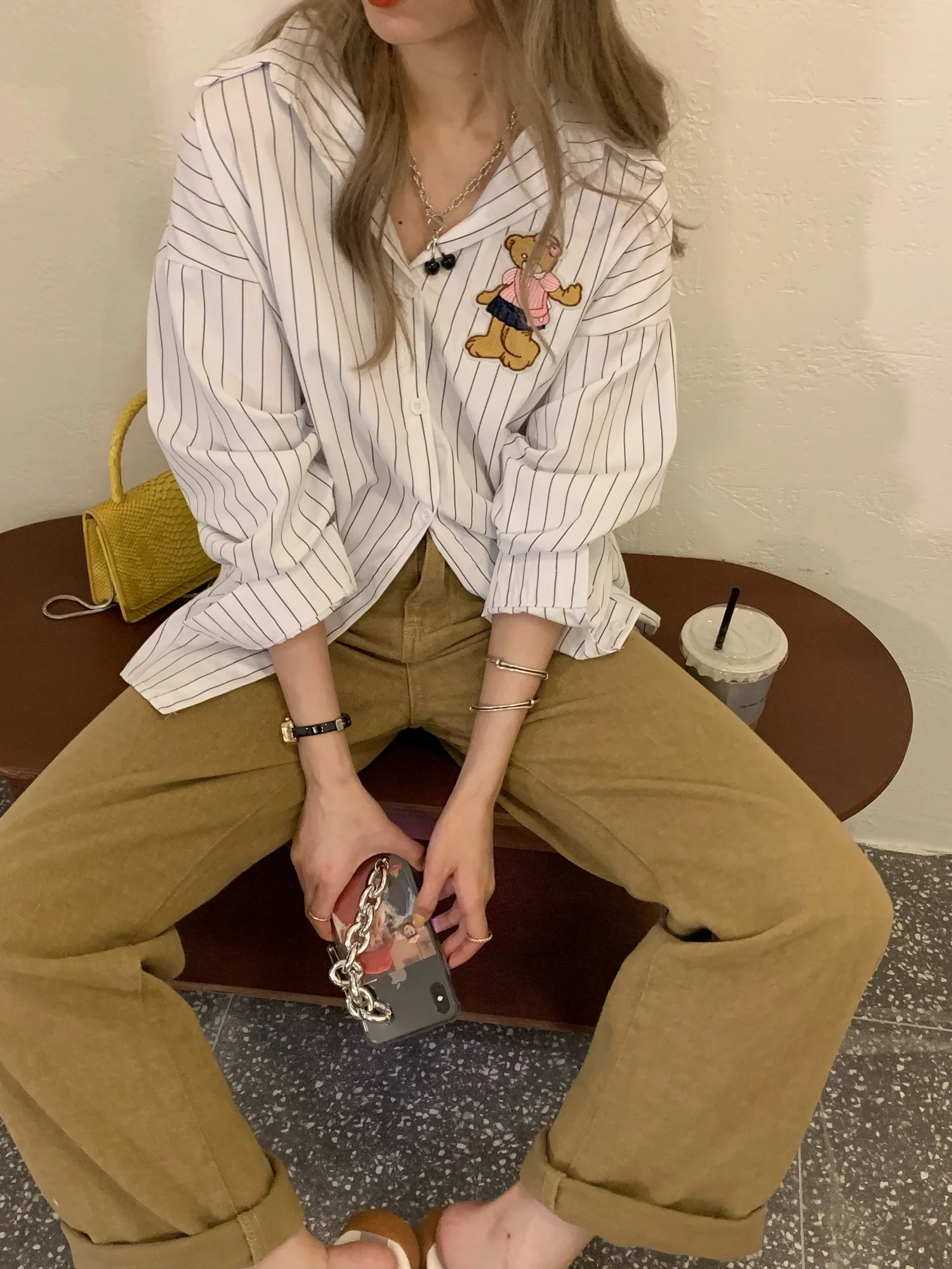 Энергичная маленькая мягкая рубашка для девушек в Корейском стиле школы и