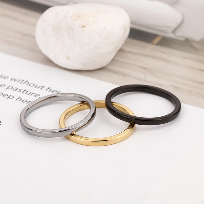 

Sygnet męski Titanium Steel Gold&Black&Silver-color Couple Ring Simple Fashion Rose Gold Finger Ring for Women and Men Gifts