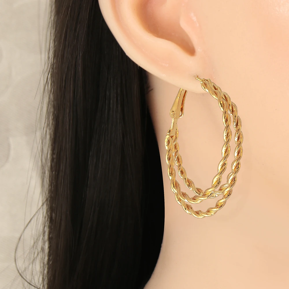 

Big Gold Cc Earrings New Punk Round Cute Fashion Jewelry Wholesale Trendy Wedding Statement Hoop Ear Ring For Women 2021 Za