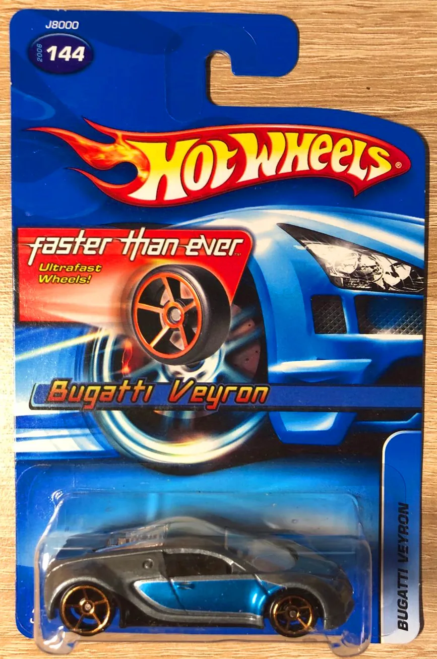 

Hot Wheels cars 1/64 Buggati Veyron 2006 144 faster than ever Collector Edition Metal Diecast Model Car