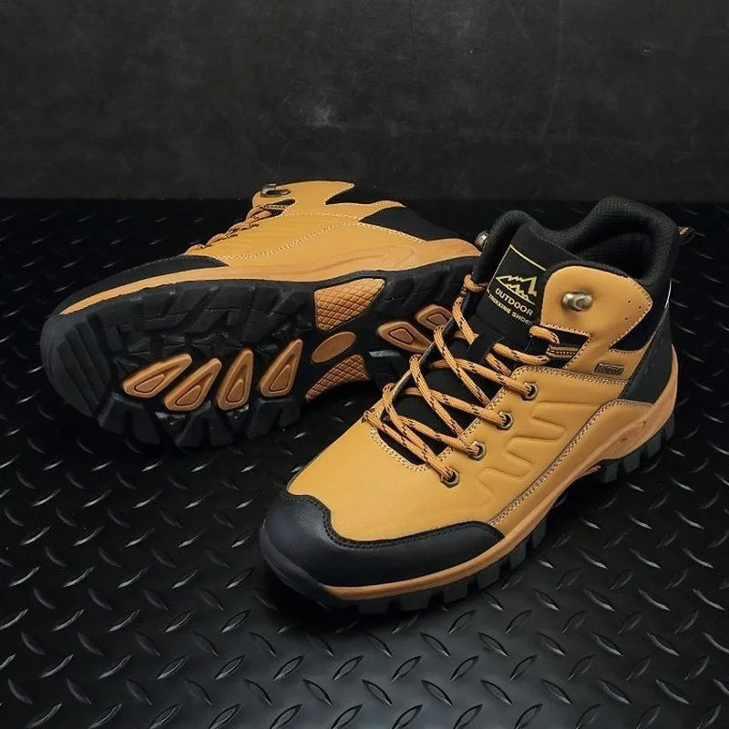 

Winter Men Boots Snow Waterproof Warm Fur Sneakers Work Casual Shoes Outdoor Non-slip Men's Hiking Boots Plush Men's Sneakers