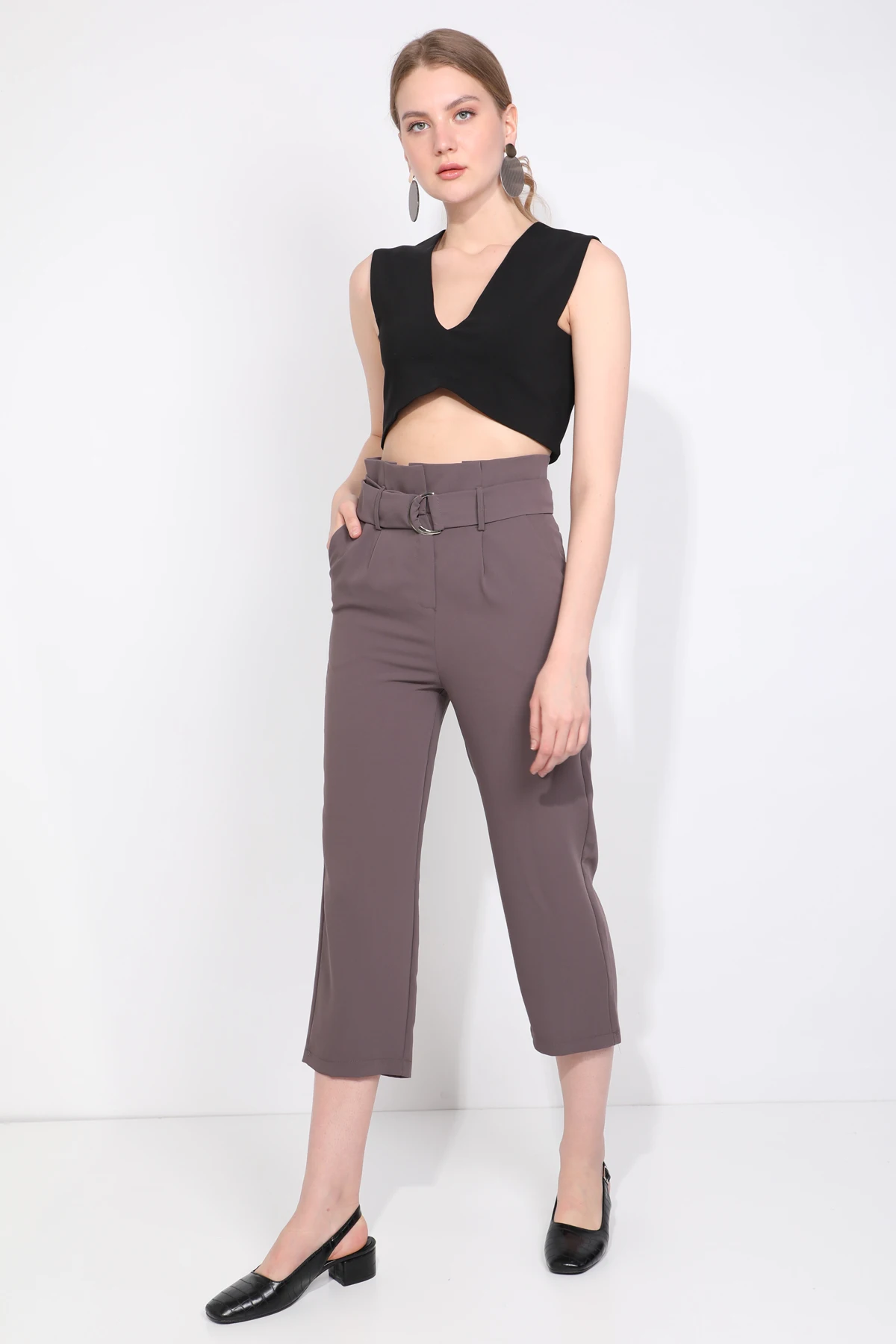 

Womens Belted Wide Leg Fabric Trousers Mink
