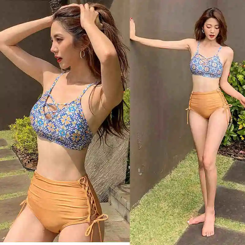 

Korean new student girl bikini swimsuit female hot spring small fragrance wind beach cute was thin and gathered together pure