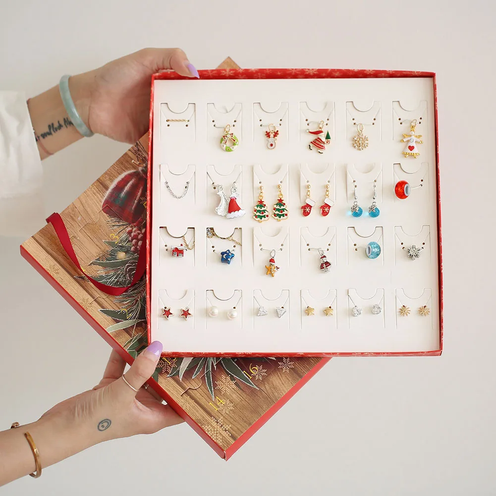 DIY Charm Bracelet Jewelry Advent Calendar Countdown To Christmas Gift Set Christmas Snowman Gift Box For Children