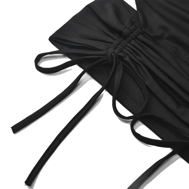 Майка женская трикотажная на тонких бретельках модный однотонный пикантный топ