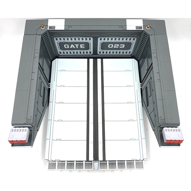 

March CALIBREWINGS 1/72 Aircraft lift deck aircraft carrier carrier lift platform scene