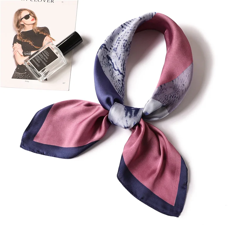 

Ruicesstai 70*70Cm Zijden Sjaal Plein Vrouwen Nieuwe Lente Zomer Halsdoek Mode Geometrische Foulard Bandana Hoofd Sjaals