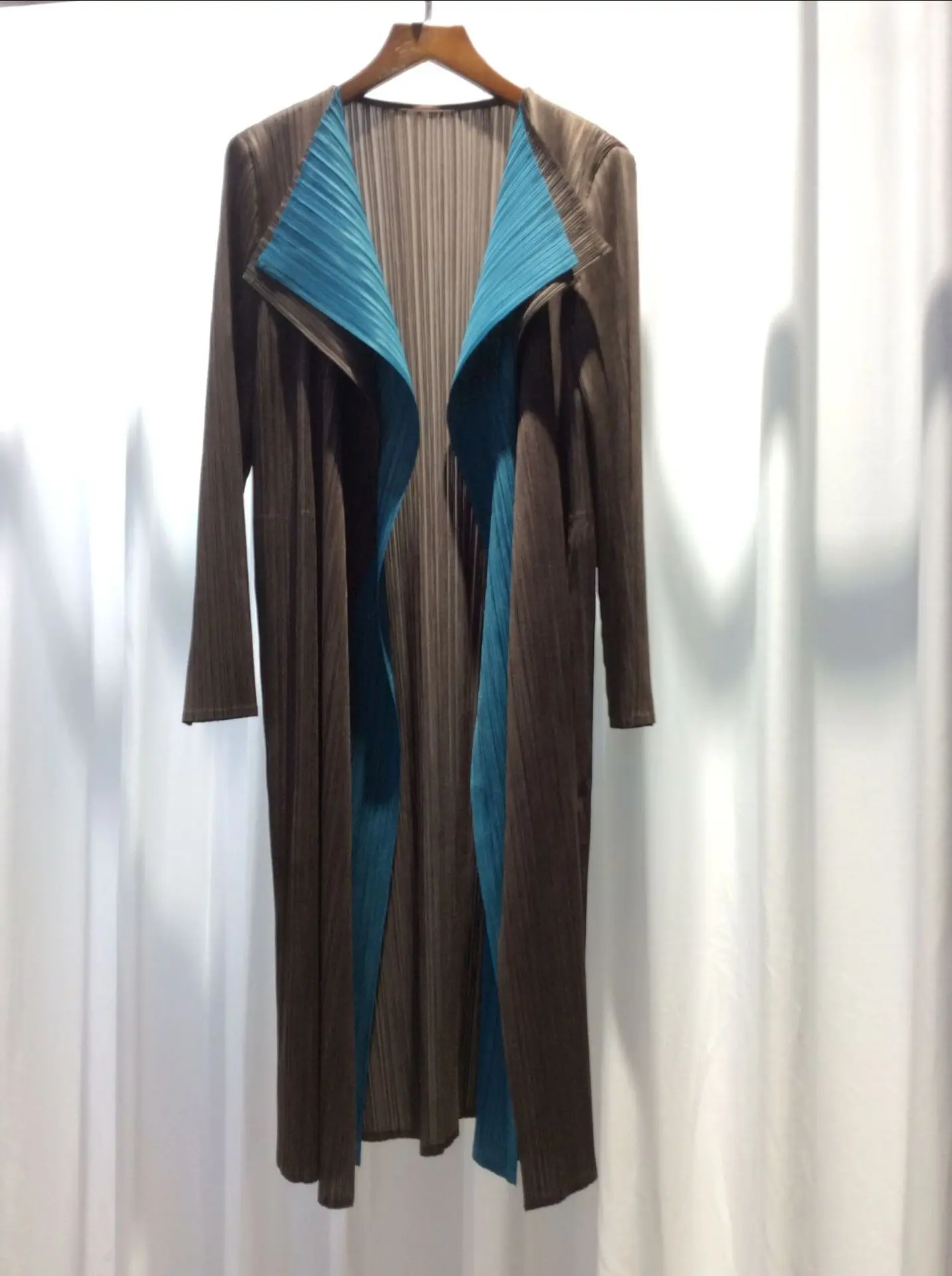 

TVVOVVIN Winter 2021 Fashion Korean Windbreaker Solid Color Pleated Mid-length Spliced Contrast Women Coat N30H