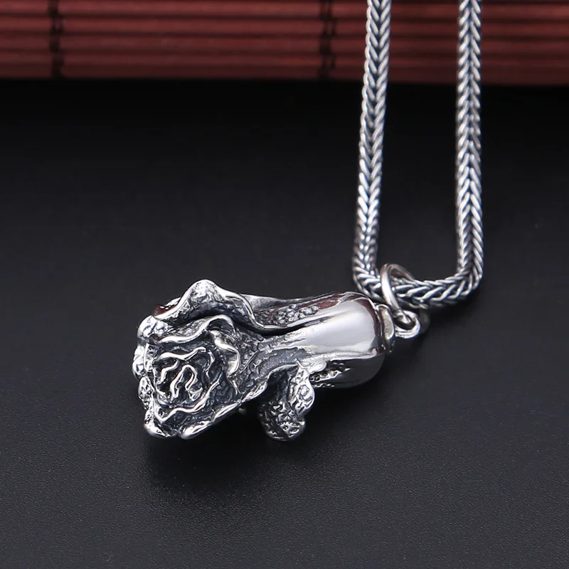 

Manufacturers Wholesale S925 Sterling Silver Jewelry Vintage Thai Silver Cabbage Baicai Ladies Sweater Chain Pendant