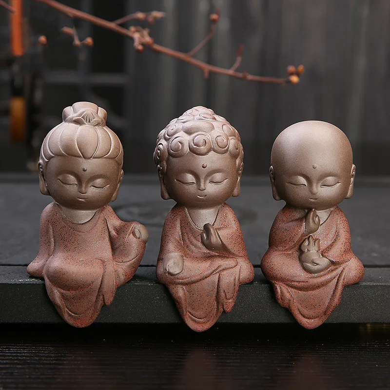 

Ceramic Klin Monk Buddha Statues Buddhist Sculptures Tathagata Cute Budha home garden decoration buda table ornaments boutique