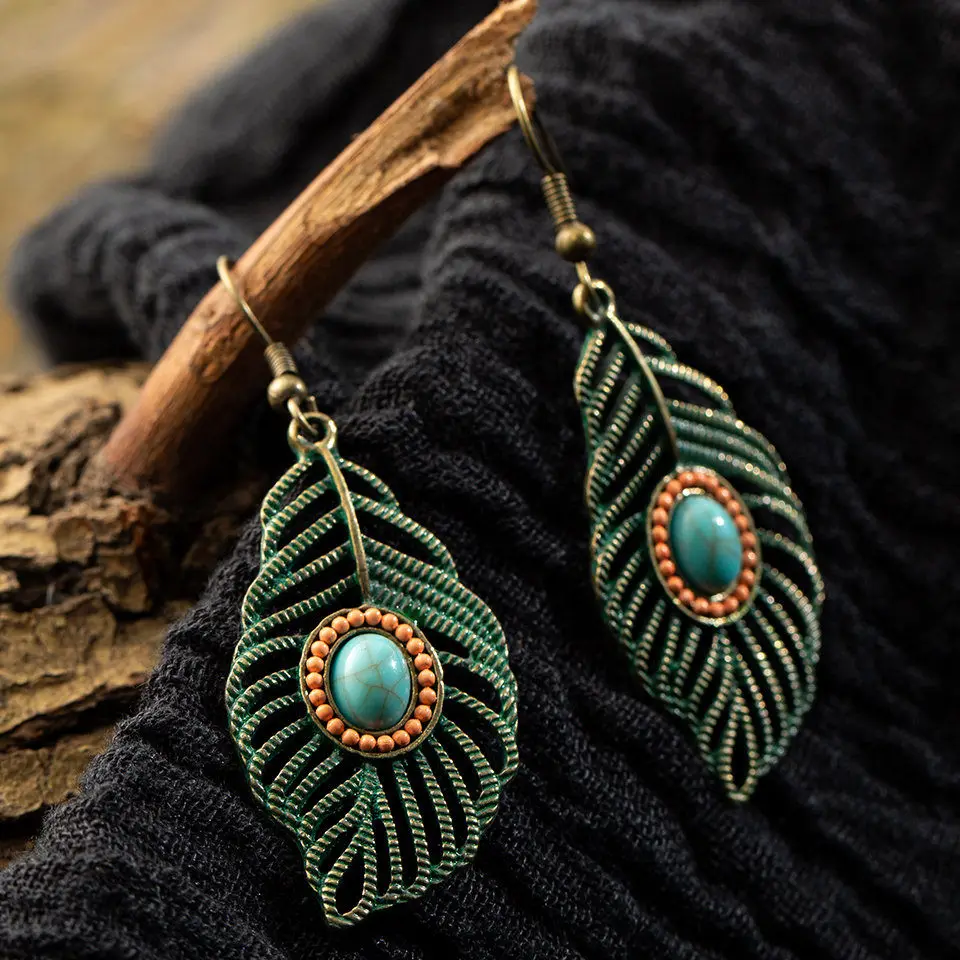 Винтажные серьги-подвески в виде античного листа с камнем для женщин 2020 модные