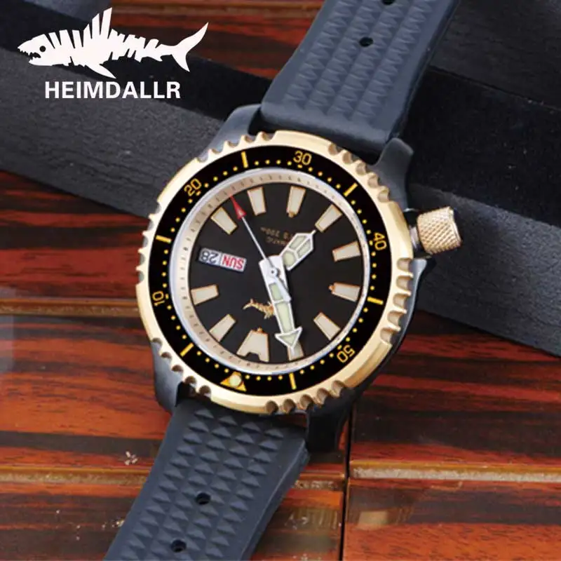 

HEIMDALLR Men's Abalone Diving Watch Sapphire Crystal NH36A Automatic Watch C3 Super Luminous 200M Dive Mechanical Watch Men