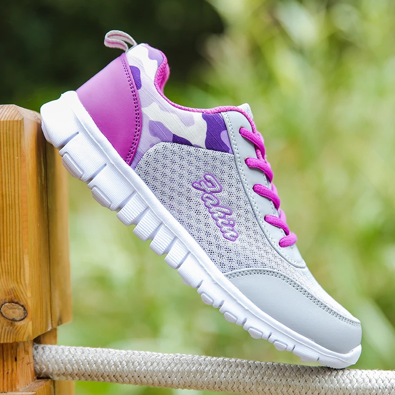 Ультра светильник женские кроссовки дышащие на шнуровке нескользкие плоской