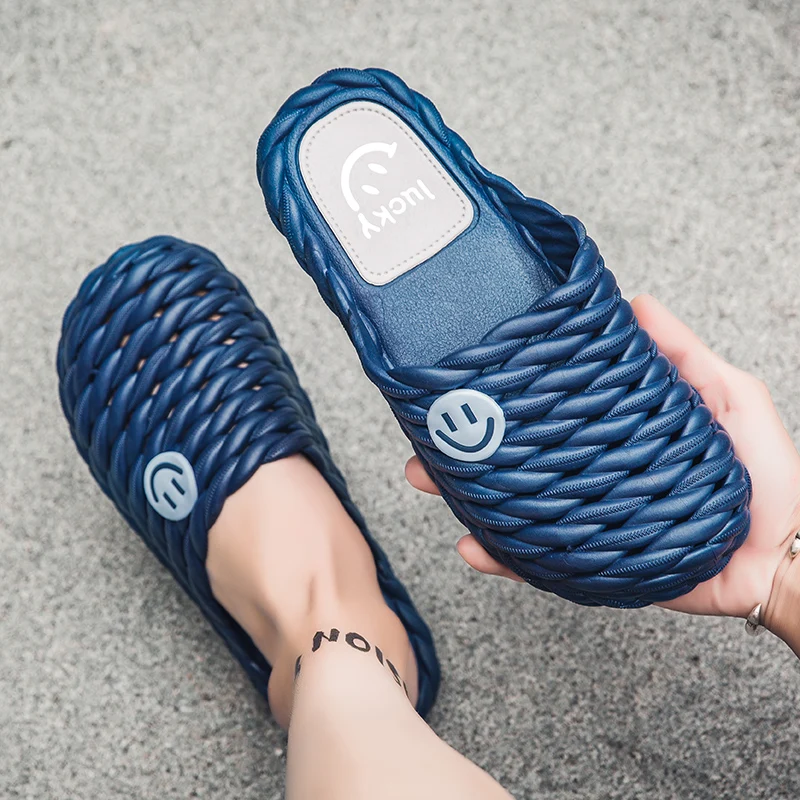 

Men Slippers 2021 Summer New Men's Shoes Smiling Face Weave Baotou Upper Beach Shoes All-match Flat Sandals and Men Shoes
