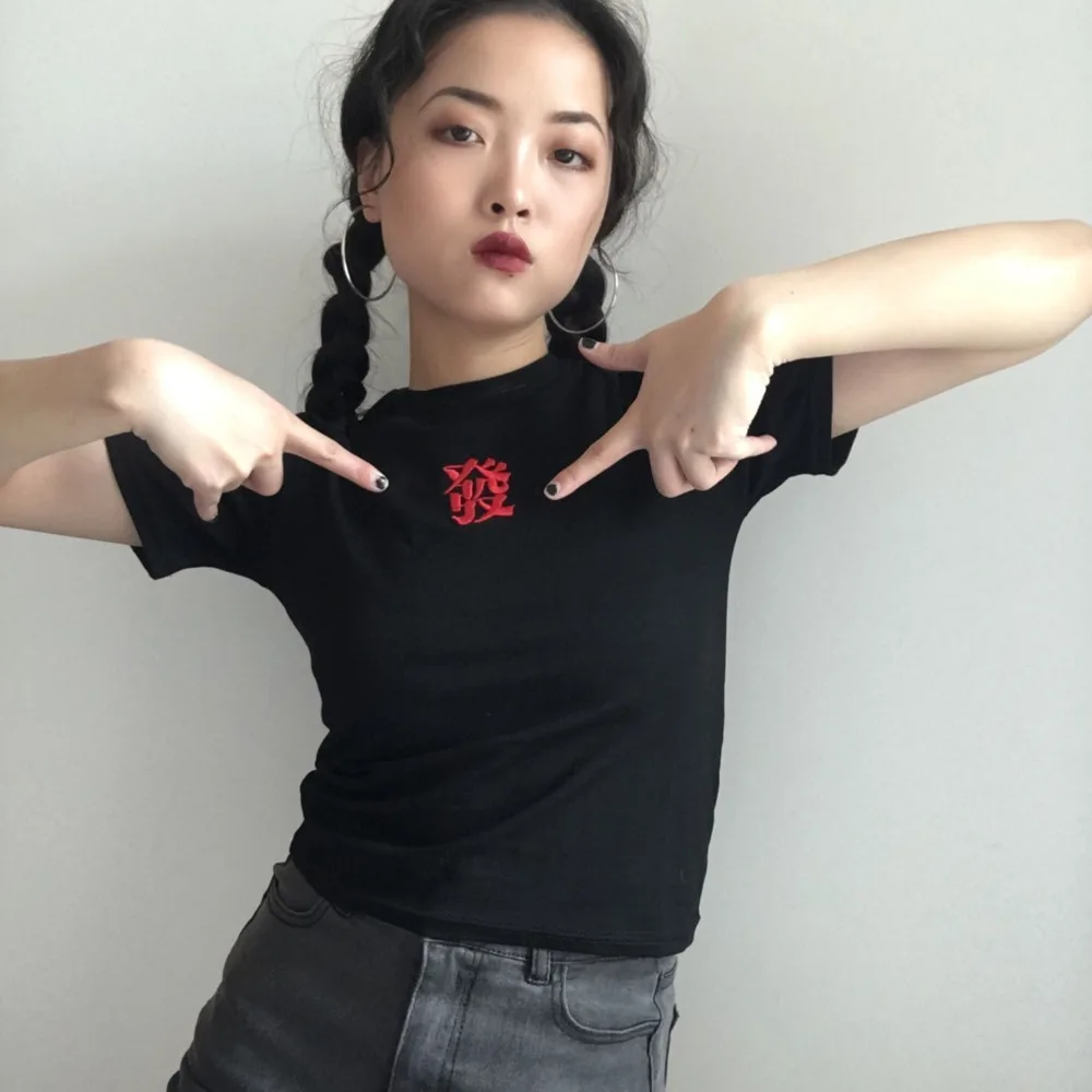 Новая летняя женская футболка с коротким рукавом китайской вышивкой тонкие