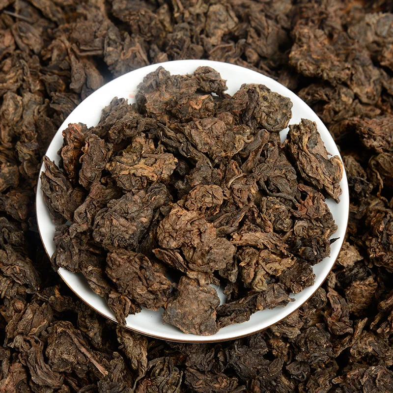 2008 китайский Yunnan Menghai старое дерево золотой бутон спелый чай старый весенний