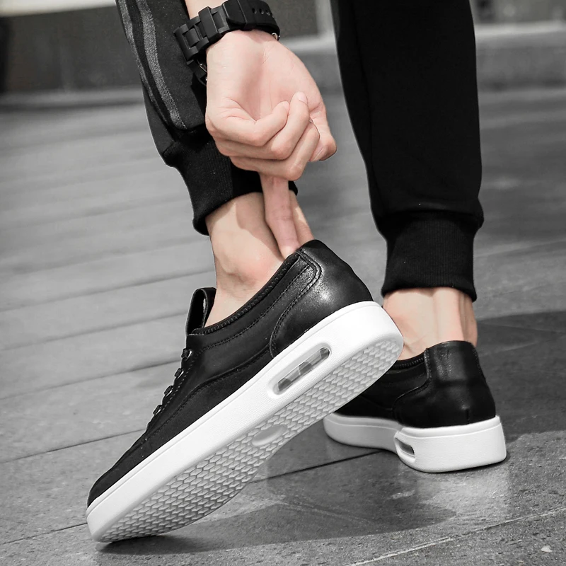 

Korean version Men' Genuine Leather shoes Casual shoes Fashion Simple styling qualiy Brand Formal work dress Comfortable Flats