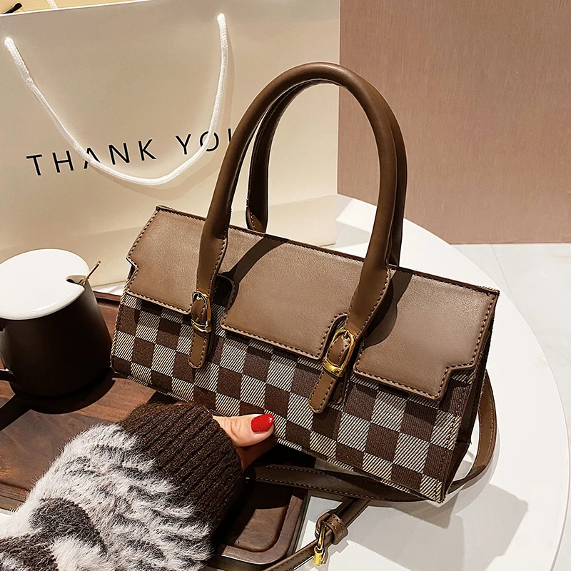 

Классическая женская сумка 2022, новая нишевая дизайнерская Шахматная сумка, популярная сумка-мессенджер, винтажная квадратная сумка, сумка ...