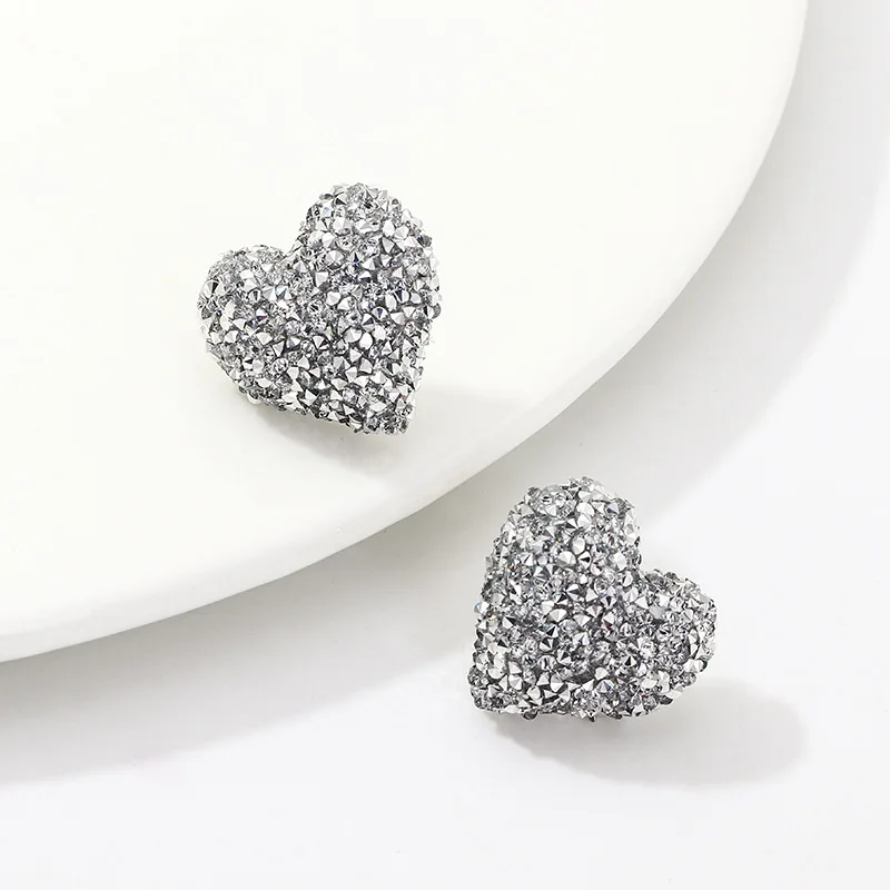 Женские винтажные сережки с красным сердечком трендовые серьги в стиле ретро