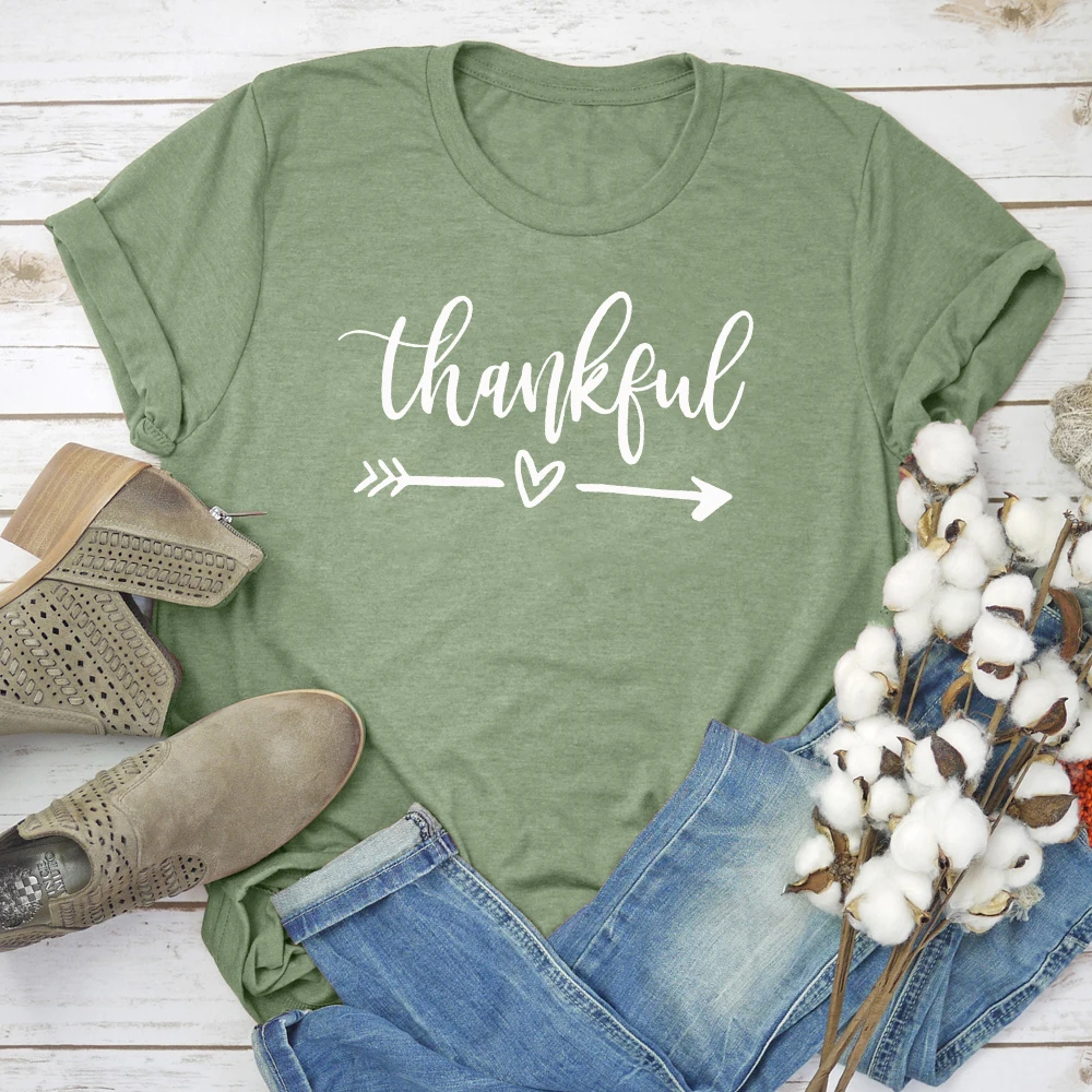 

Милая благодарная футболка из чистого хлопка с сердцем и стрелой, Женская футболка для праздника на День Благодарения, Повседневная футбол...