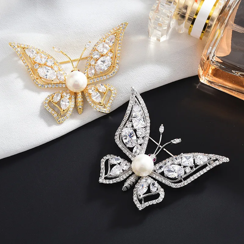 

High Quality Flowers Butterfly Brooches Pins For Women Luxury Rhinestone Crystal Insect Brooch Pin Jewelry broche femme bijoux