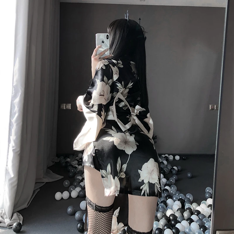 Кимоно женское в традиционном стиле пикантный наряд японской горничной для