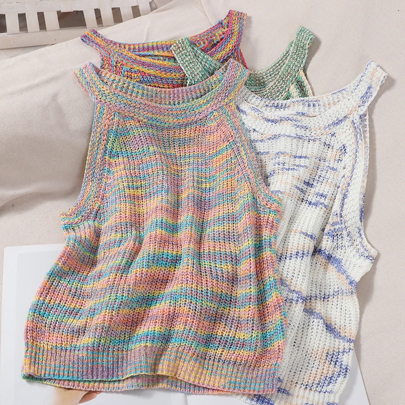 

Кроп-топ женский трикотажный без рукавов с круглым вырезом