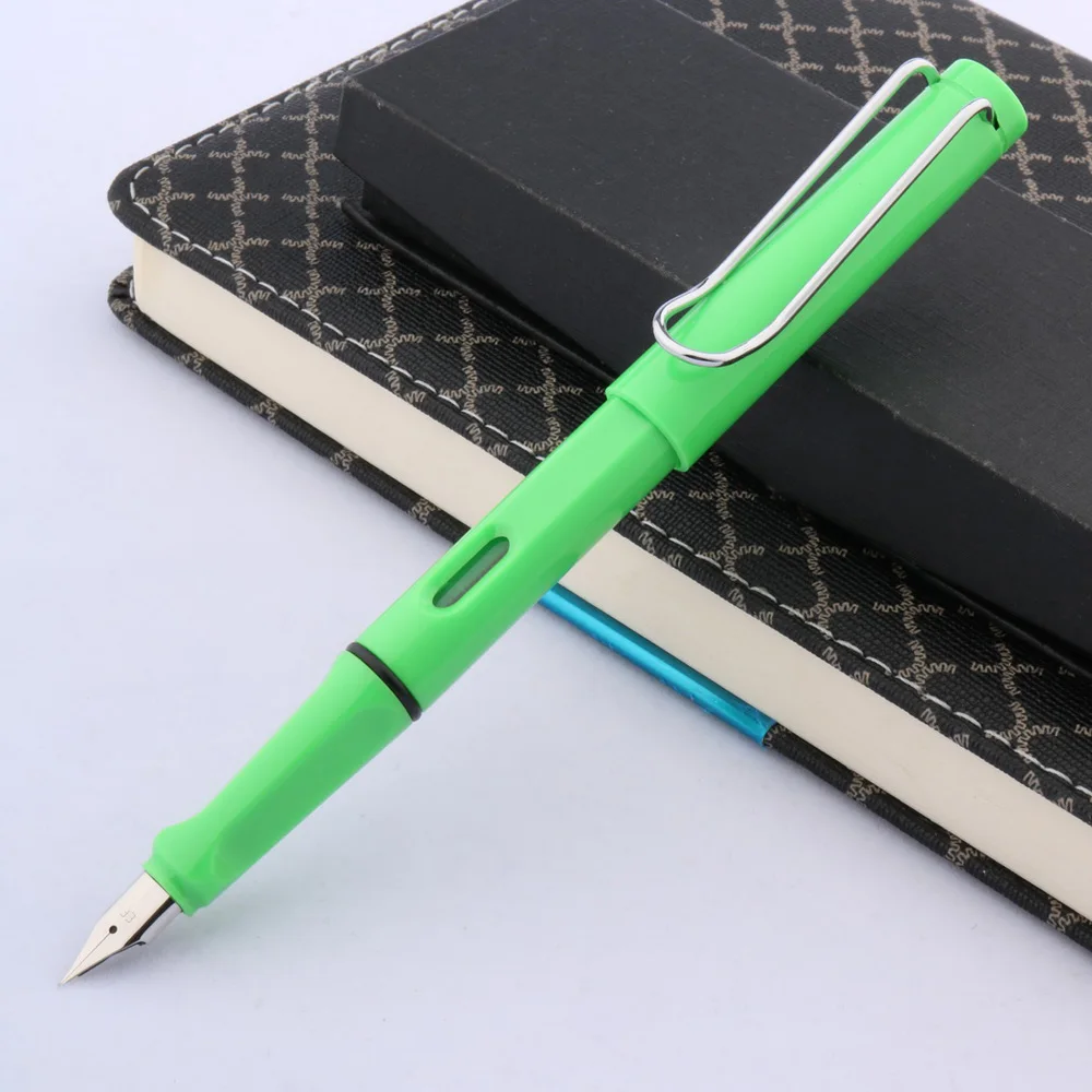 Ручка перьевая классическая с клипсой зеленая/серебристая 407 | Канцтовары для