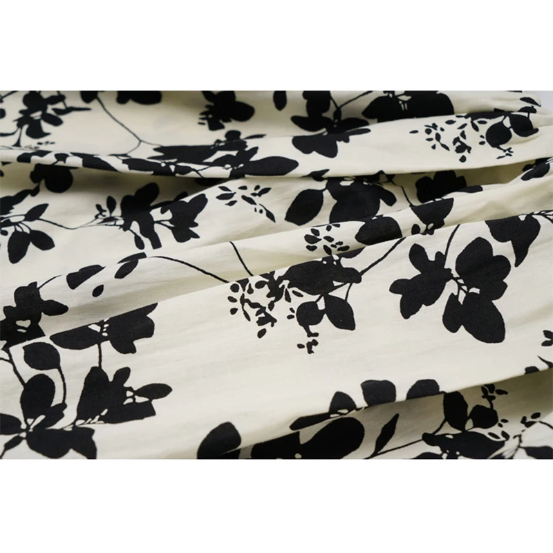 

Korean Vintage Chic Floral Shirts Women 2021 Summer New One Shoulder Top Women Sweet Loose Half-sleeved Chiffon Blouse Female