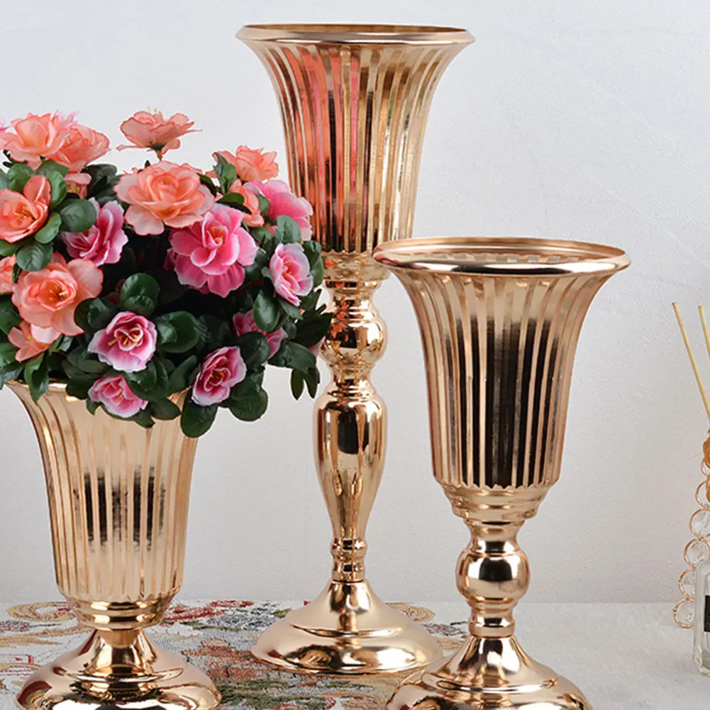 

Elegant Fashionable Metal Vase Home Decor Home Decor Flower Vase For Wedding Decoration Table Centerpiece Event Party Supplies