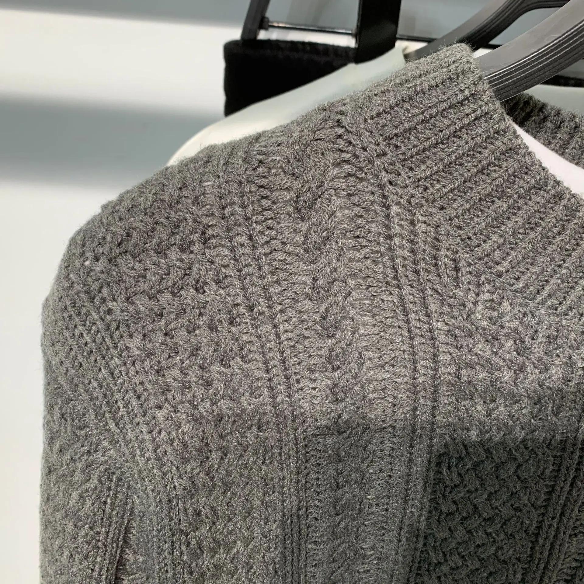 

New 2021 Men Luxury Winter Warm High gentleman classic stripes Knit Casual Sweaters Cardigans Asian Plug Size High #N421