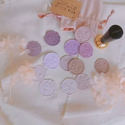 

Hydrangea and butterfly Special-shaped Wax Seal StampFire Lacquer Seal Head Wedding Greeting Card Wax Seal gifts