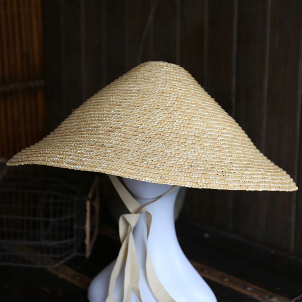 Шляпа женская Соломенная с коническим узором модная пляжная Панама ручной