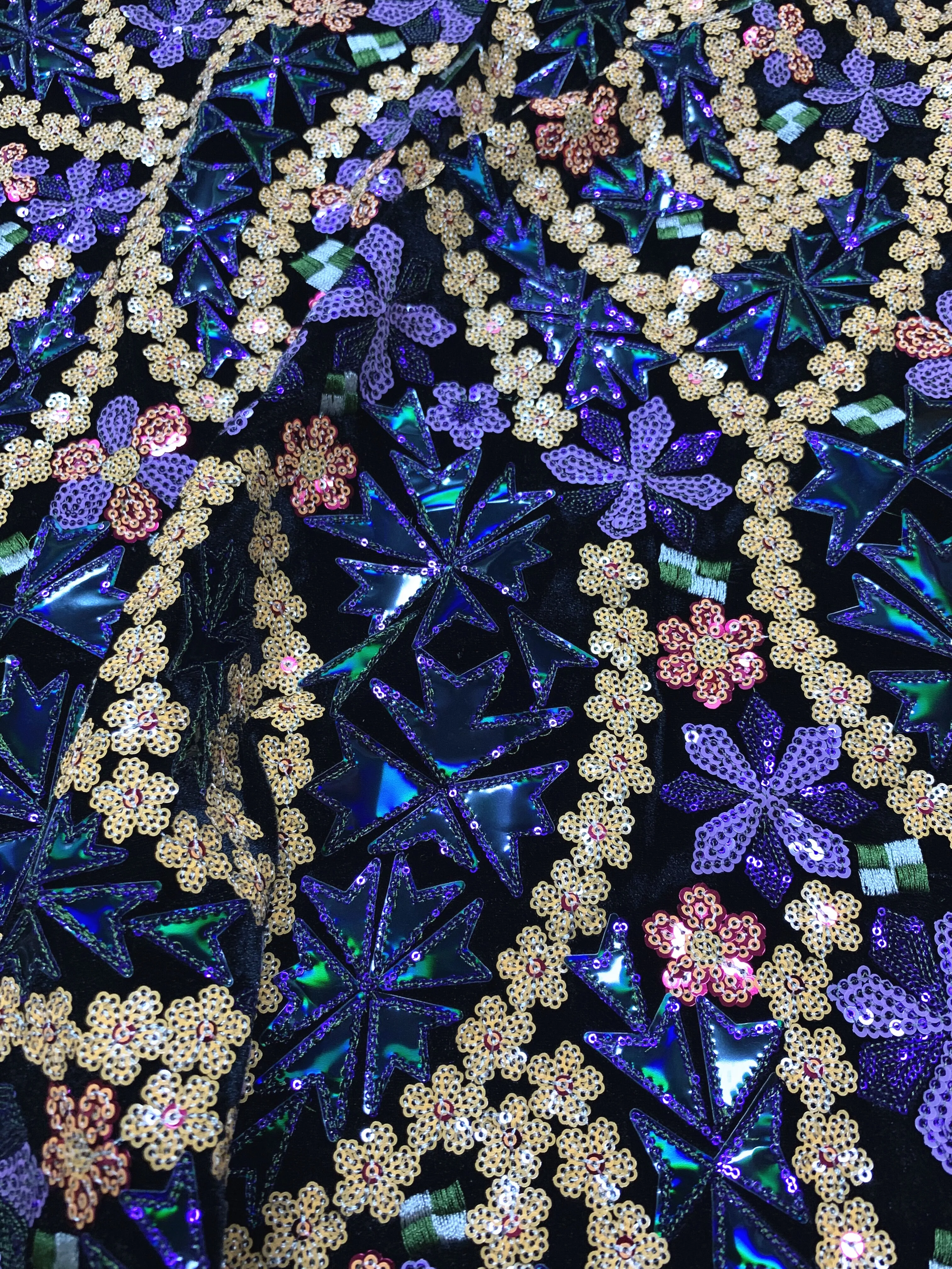 

African Sequence Embroidered French Velvet Lace 2020 Nigerian Sequins Velvet Lace Fabrics For Party Dress