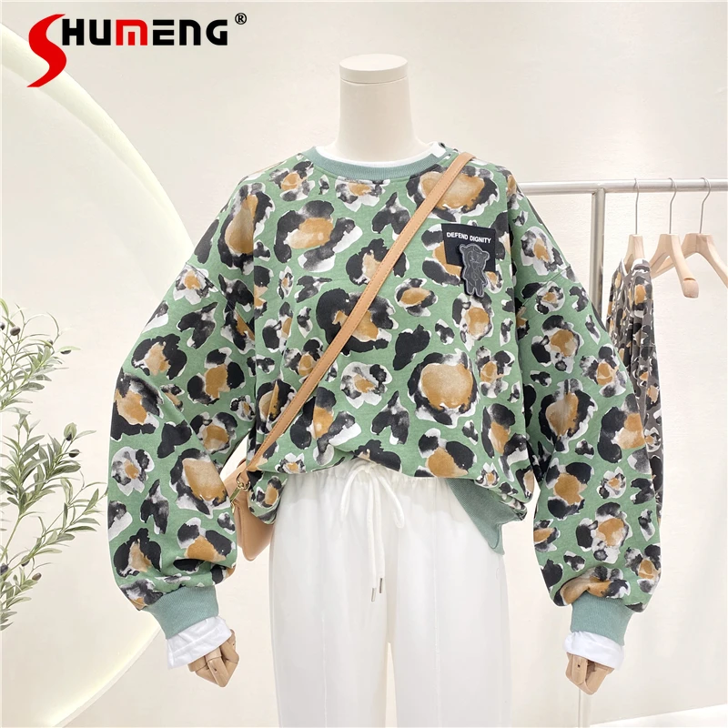 

2021 Autumn Ladies New Leopard Print Sweatshirt Women's Fashion Loose Hong Kong Style Retro Top Loose Slimming Round Neck Hoodie