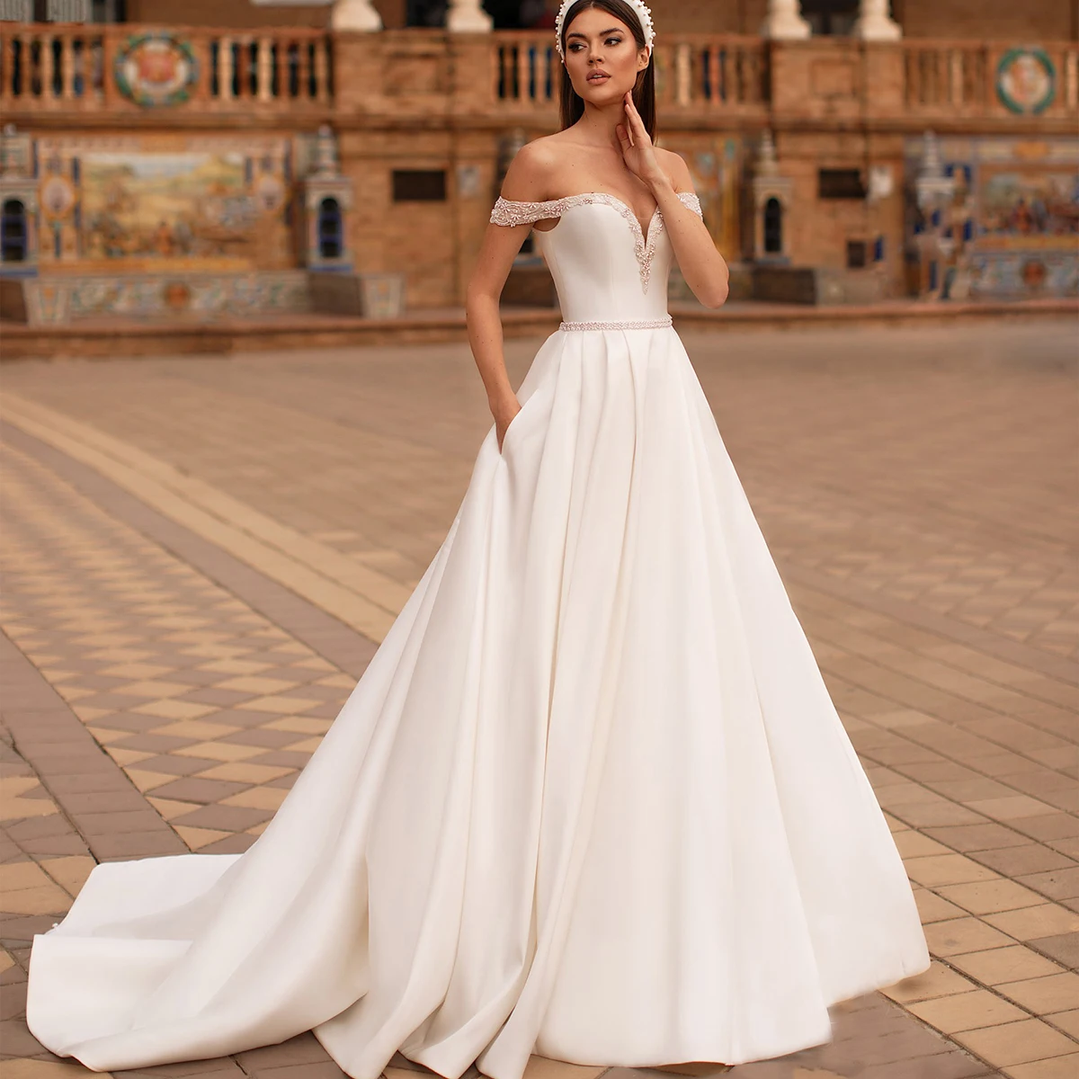 

Off the Shoulder Wedding Dresses A Line Formal Sleeveless Bridal Gowns 2021 Backless Vestidos De Novia with Beading Pockets