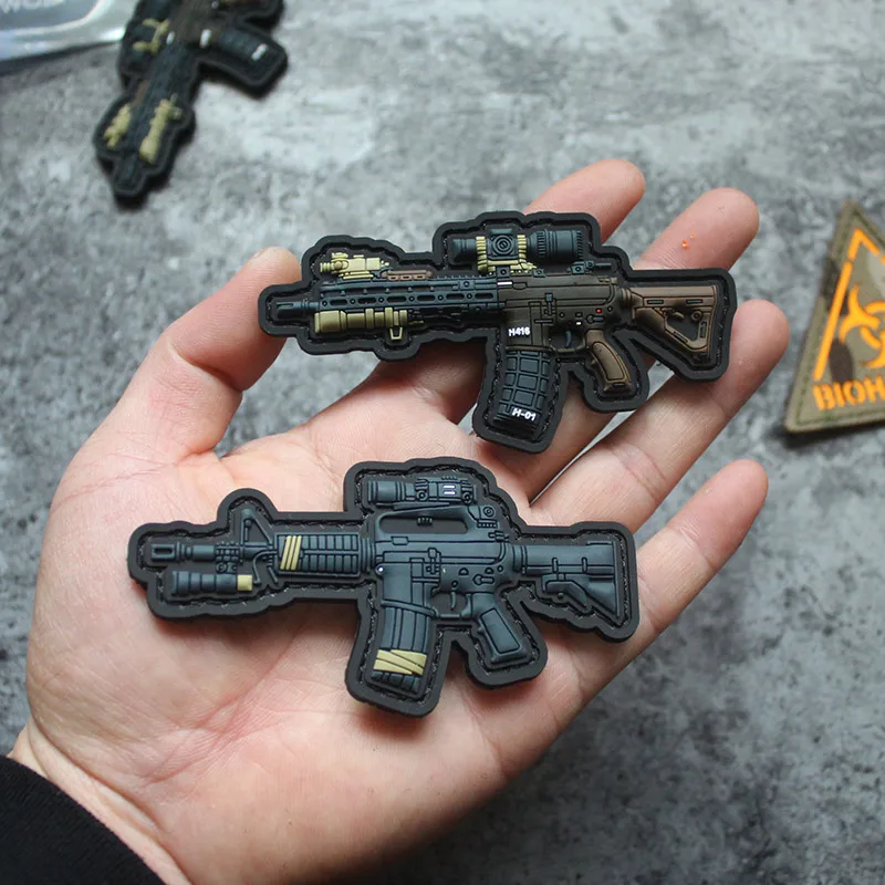 Q Версия Оружия 3D PVC Силиконовый Значок CLOT 727 Тактический Набор Наклеек HK416 Военные Знаки Для Одежды Рюкзака Декор.