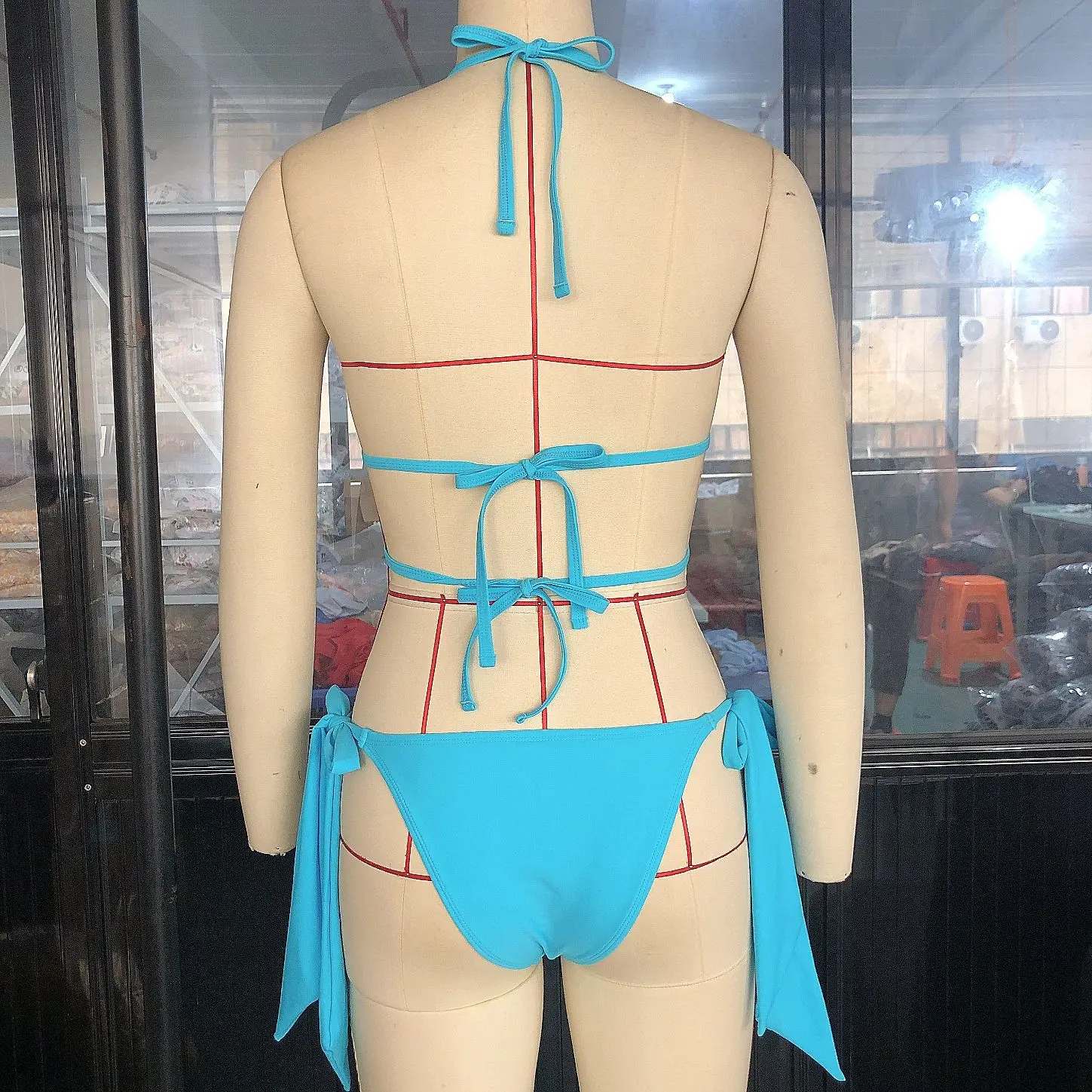 

Bikini 2021 Mujer Women Solid Crystal Diamond Swimsuit Female Luxury Metal Chain Bandage Bathing Suit Thong Swimwear