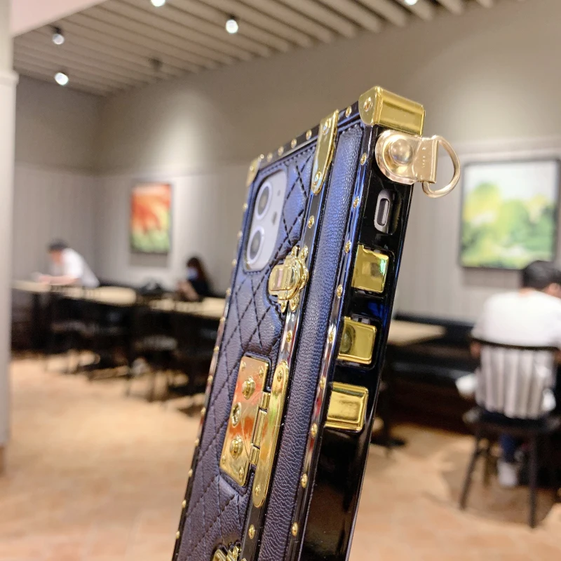 

Luxurious Square Sheepskin Small Luggage Phone Case For iPhone12 Pro Max 11Pro Max X XS MAX XR 6s 7 8 Plus For Samsung S20 Cover