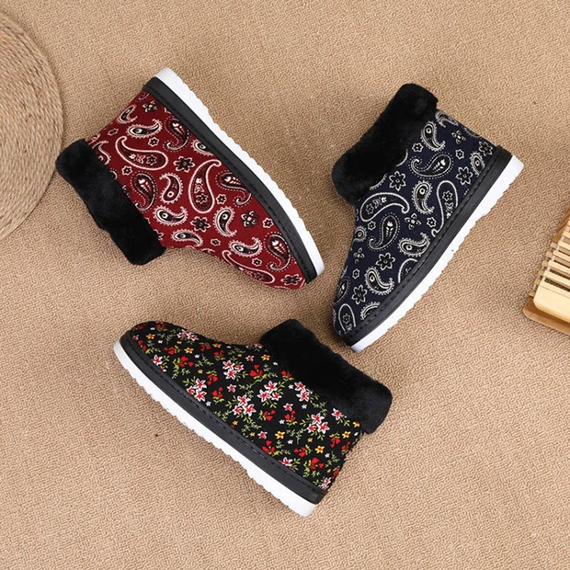 

Girseaby Winter Cute Warm Plush fur Mid-Calf boots Floral Folk-custom Cotton Flat Flock Zip Big size 36-45 Black Blue Red F1046