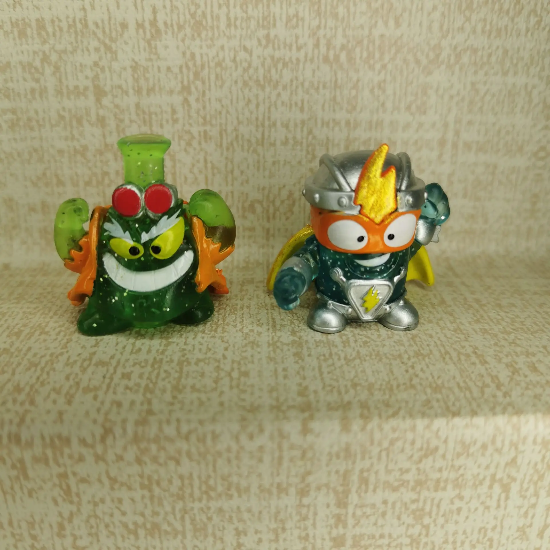 Фигурки героев аниме зомлинги экшн фигурки 3 см Детская модель kik kazzom Superzings кукла