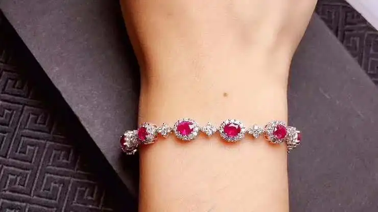 Свадебный браслет стихийных бедствий и реальные рубиновый твердый S925