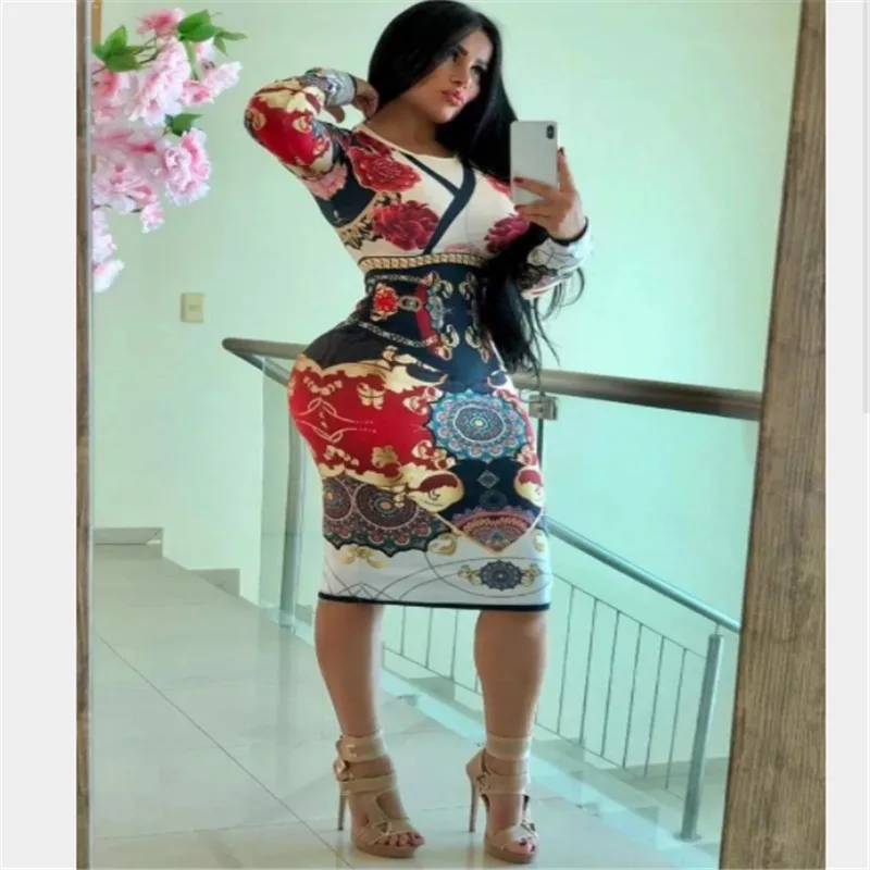 Женское облегающее платье с длинным рукавом и цветочным принтом пикантное