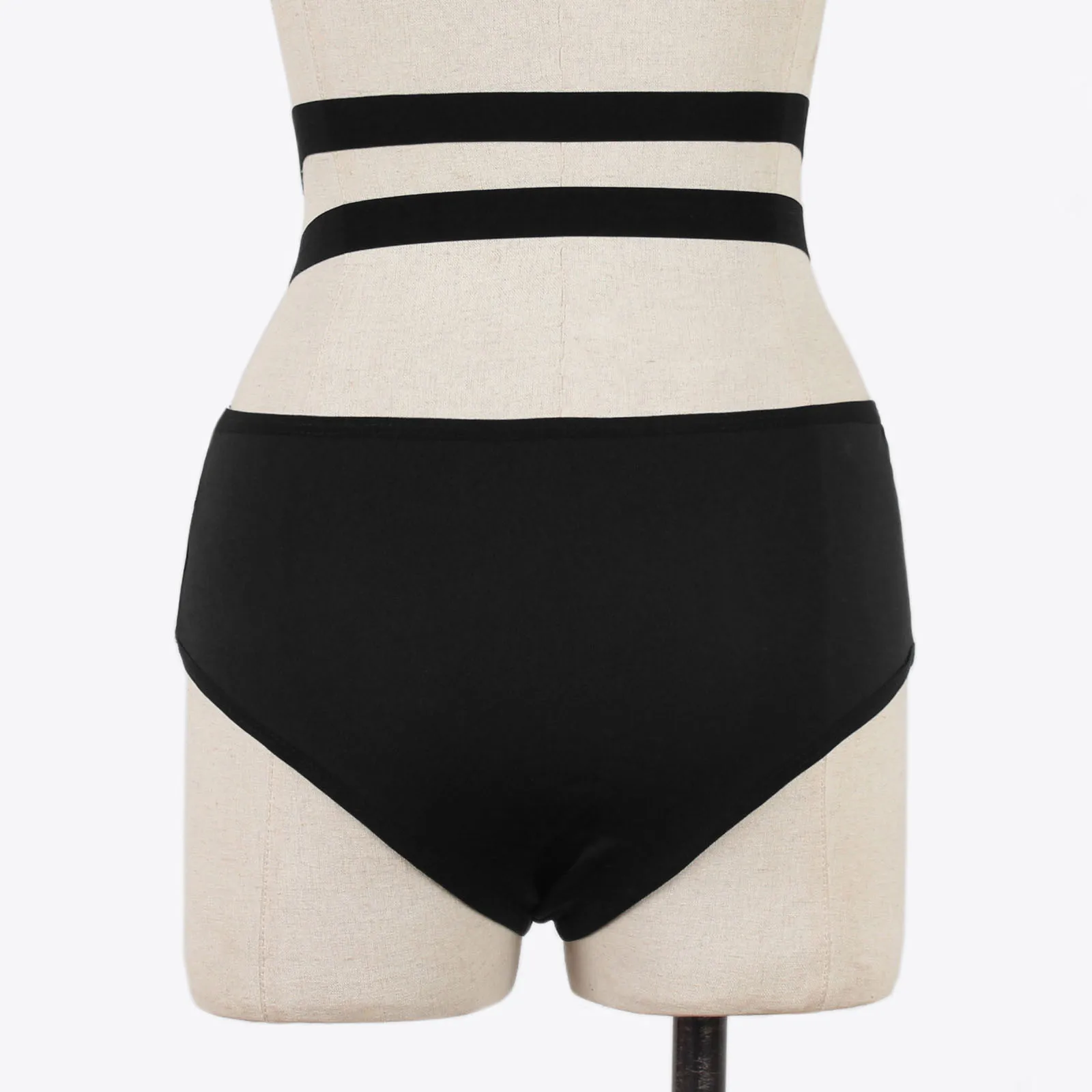 Сексуальное женское эротическое нижнее белье черные трусики блестящие мокрый