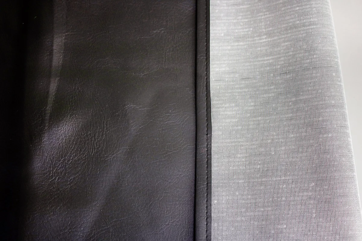 Сверхмощный суперкачественный чехол из искусственной резины толщиной 9 футов |