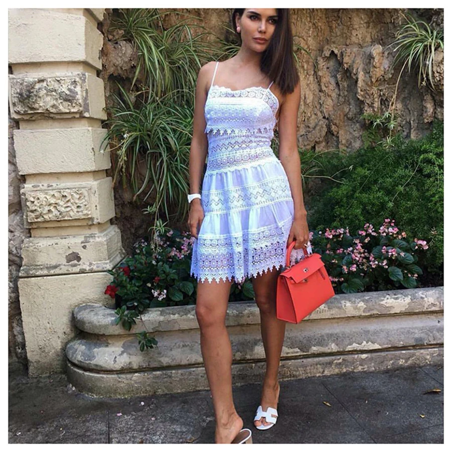 Женское кружевное платье короткое на бретелях 2018 | Женская одежда