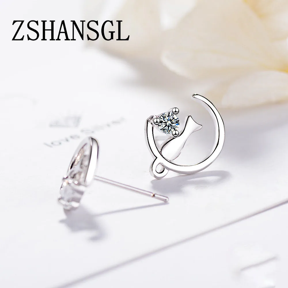 Женские маленькие серьги-гвоздики с фианитом Серьги серебряного цвета в виде