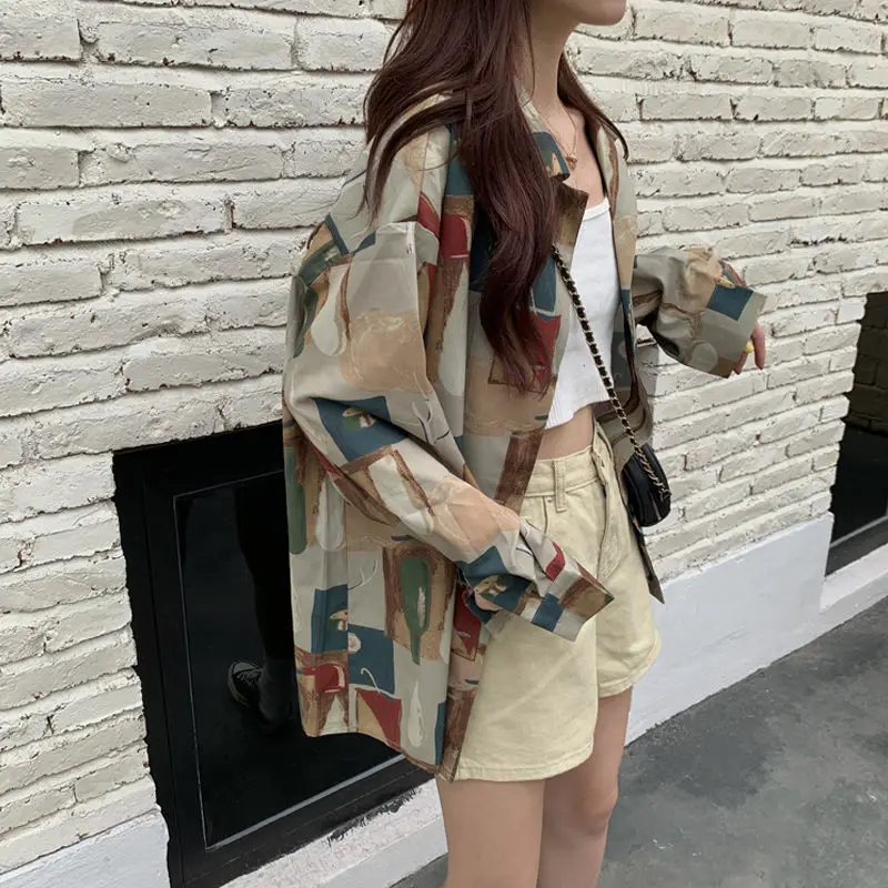 

Autumn New Women Vintage Plaid Oversized Blouse Lantern Sleeve Turn-Down Collar Spring Shirts Button Up Casual Korean Tops